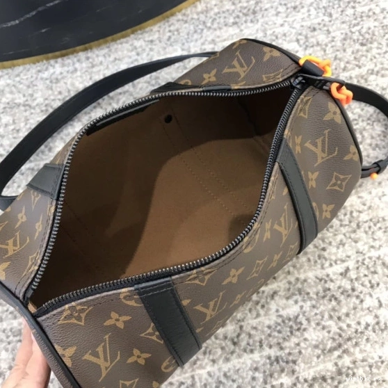 WIS PAPILLON LOUIS VUITTON 0306